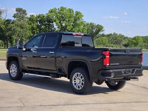 2025 Chevrolet Silverado 2500 LTZ