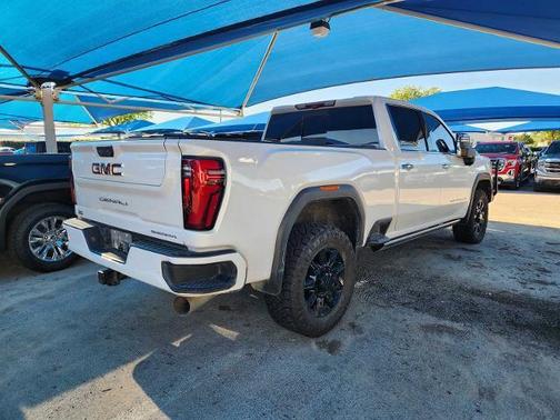 White Frost Tricoat 2024 GMC Sierra 2500 Denali