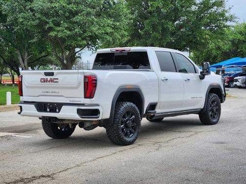 White Frost Tricoat 2024 GMC Sierra 2500 Denali