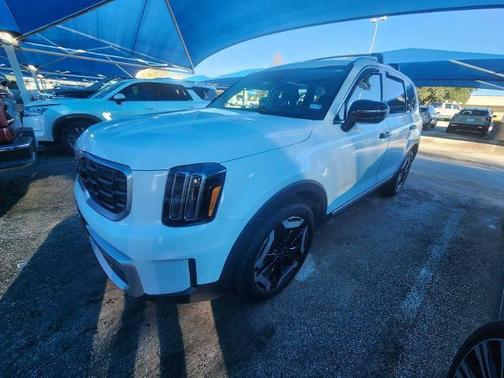 Glacial White Pearl 2025 Kia Telluride S