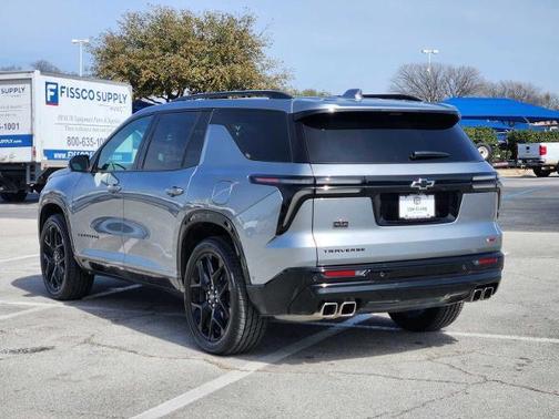 2024 Chevrolet Traverse RS