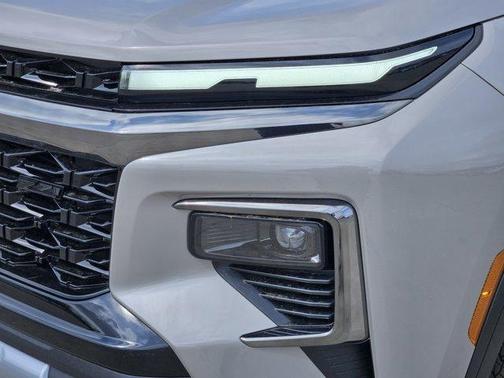 Sandstone Gray 2026 Chevrolet Traverse AWD Z71