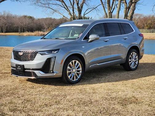 2023 Cadillac XT6 Premium Luxury FWD