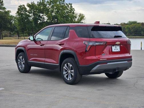 Radiant Red Tintcoat 2027 Chevrolet Equinox 1LT