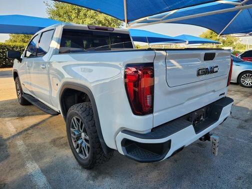 Summit White 2022 GMC Sierra 1500 AT4