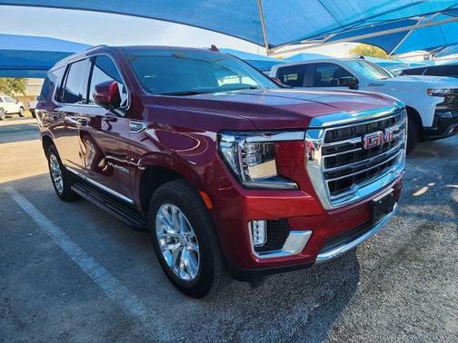 Volcanic Red Tintcoat 2023 GMC Yukon SLT