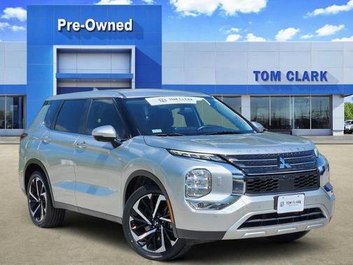 Alloy Silver Metallic 2022 Mitsubishi Outlander SE