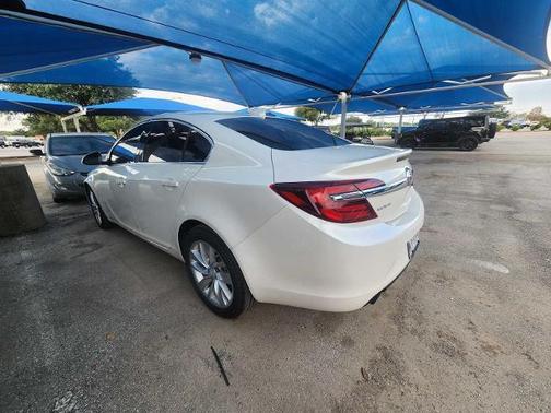 White Diamond Tricoat 2015 Buick Regal Turbo