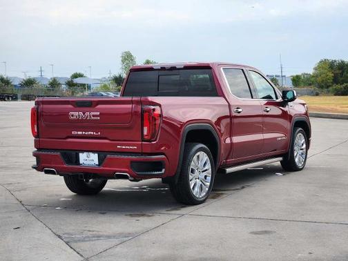 Red Quartz Tintcoat 2020 GMC Sierra 1500 Denali