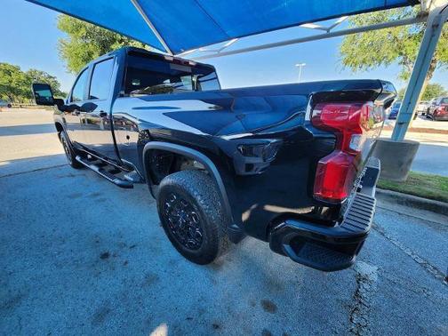 Black 2024 Chevrolet Silverado 2500 LT