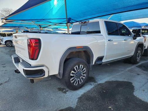 2024 GMC Sierra 3500 Denali