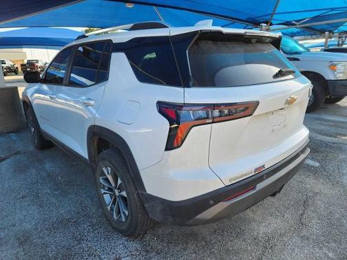 Summit White 2025 Chevrolet Equinox 1LT