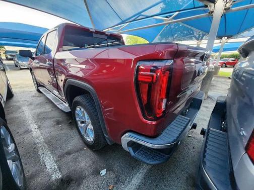 Red Quartz Tintcoat 2019 GMC Sierra 1500 SLT