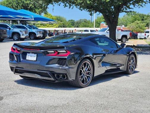 Carbon Flash Metallic 2024 Chevrolet Corvette 3LT