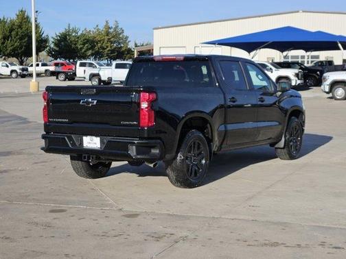 Black 2026 Chevrolet Silverado 1500 Custom