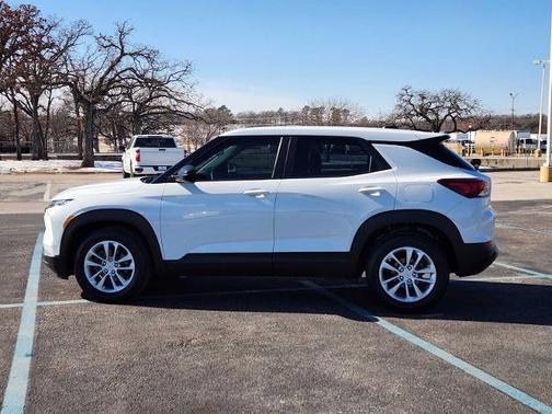 2024 Chevrolet Trailblazer LS