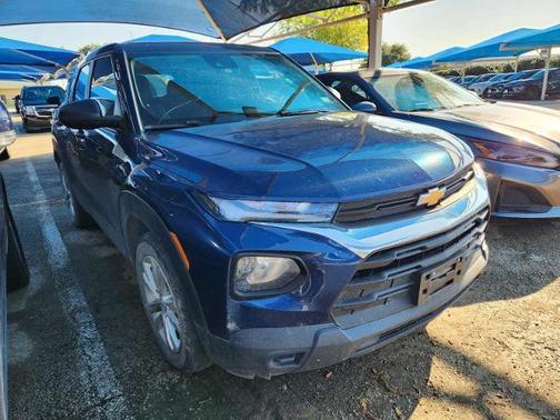 Blue Glow Metallic 2022 Chevrolet Trailblazer LS