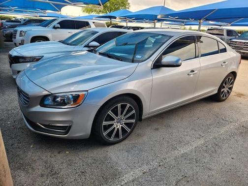 Bright Silver Metallic 2016 Volvo S60 Inscription T5 Drive-E Premier