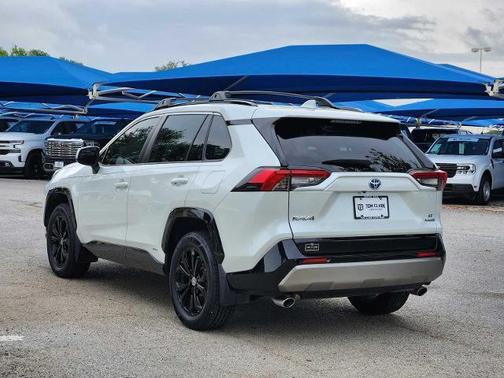 Wind Chill Pearl 2024 Toyota RAV4 Hybrid SE