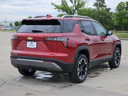 Radiant Red Tintcoat 2026 Chevrolet Equinox 1LT