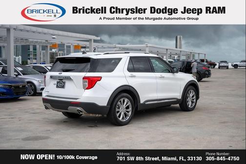 OXFORD WHITE 2022 Ford Explorer Limited