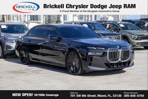 Black Sapphire Metallic 2024 BMW 740 740i
