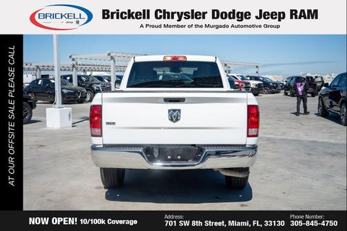 Bright White Clearcoat 2024 RAM 1500 Classic SLT