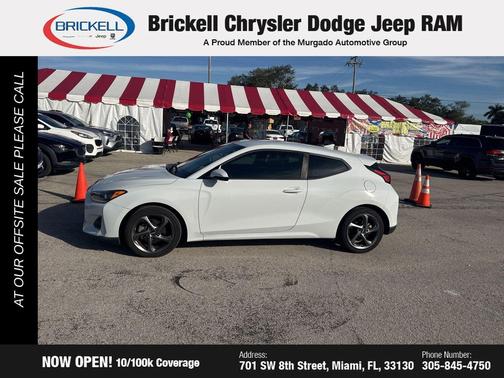 2019 Hyundai Veloster 2