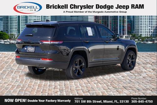 Diamond Black Crystal Pearlcoat 2025 Jeep Grand Cherokee L Altitude