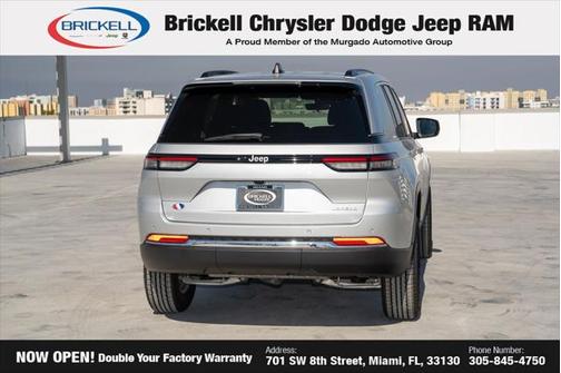 2025 Jeep Grand Cherokee Laredo