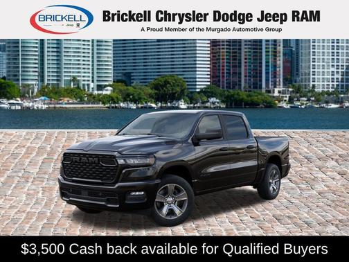 Diamond Black Crystal Pearlcoat 2026 RAM 1500 Tradesman