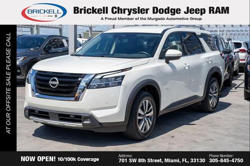 2023 Nissan Pathfinder SL FWD