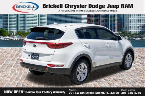 Clear White 2017 Kia Sportage LX