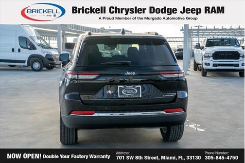 2025 Jeep Grand Cherokee Laredo