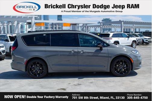 2025 Chrysler Pacifica Limited
