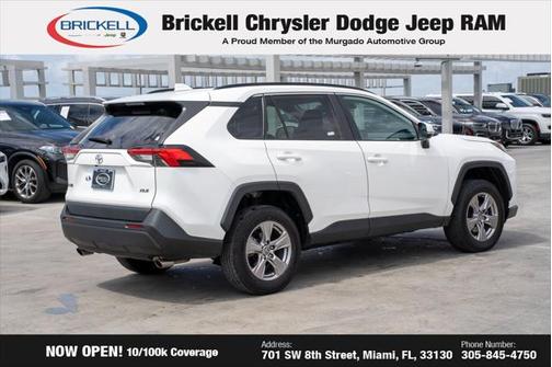 2022 Toyota RAV4 XLE
