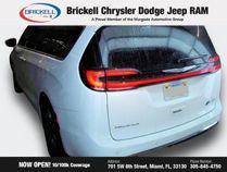 2021 Chrysler Pacifica Hybrid Touring L