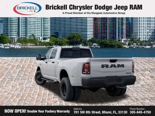 Bright White Clearcoat 2026 RAM 3500 Tradesman Crew Cab 4x4 8' Box