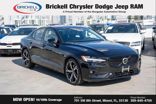 2024 Volvo S60 B5 Plus Dark Theme