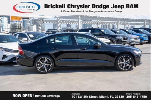 2024 Volvo S60 B5 Plus Dark Theme