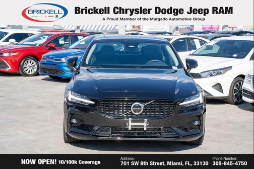 2024 Volvo S60 B5 Plus Dark Theme