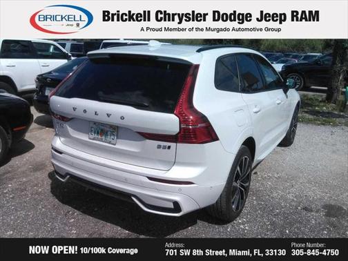 2024 Volvo XC60 B5 Plus Dark Theme