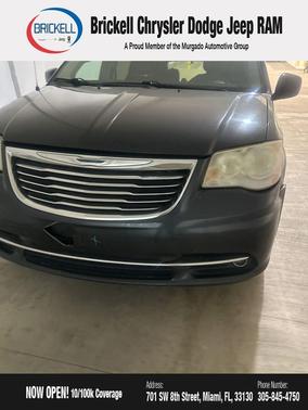 2013 Chrysler Town & Country Touring