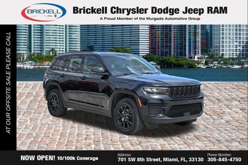 Diamond Black Crystal Pearlcoat 2024 Jeep Grand Cherokee Altitude