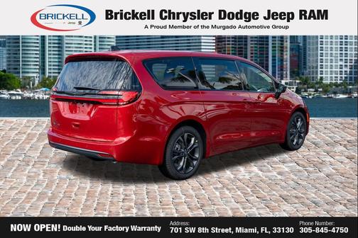 Red Hot Pearlcoat 2026 Chrysler Pacifica L