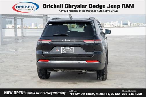 2025 Jeep Grand Cherokee Laredo