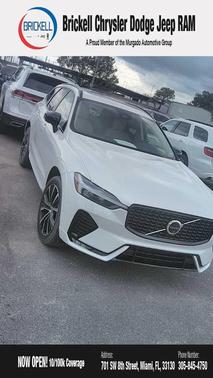 2024 Volvo XC60 B5 Plus Dark Theme