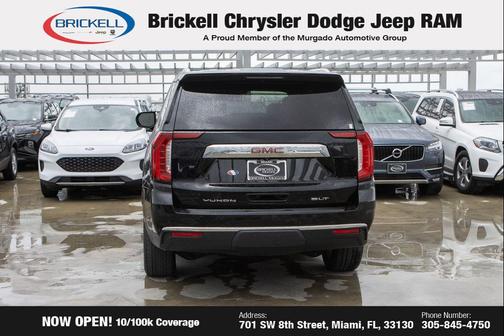 2023 GMC Yukon SLT