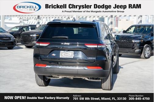 2025 Jeep Grand Cherokee Laredo