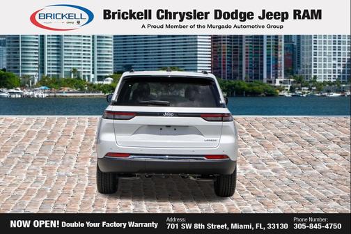 Bright White Clearcoat 2026 Jeep Grand Cherokee Altitude